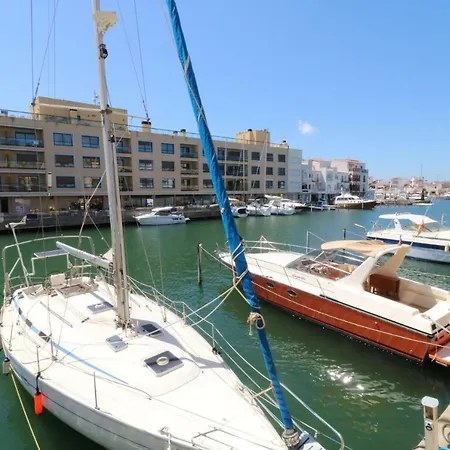 Apartment San Mori Empuriabrava